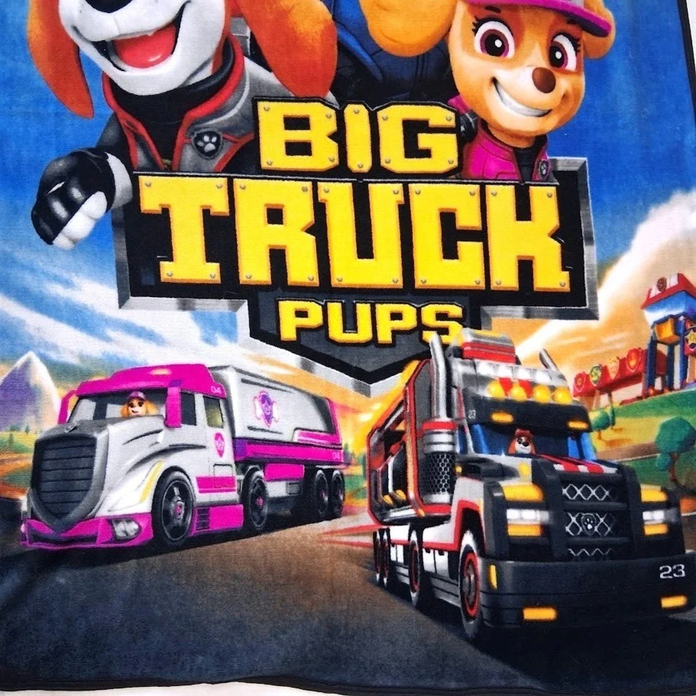 Nickelodeon fleece throw